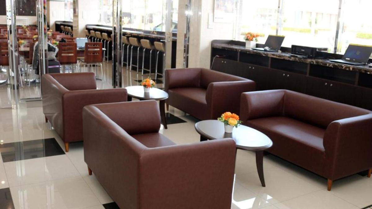 Toyoko Inn Gumma Isesaki Ekimae - Housity