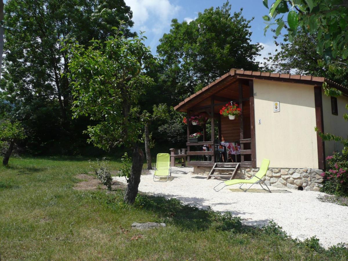 Les chalets du Verger des Ascarines - Housity