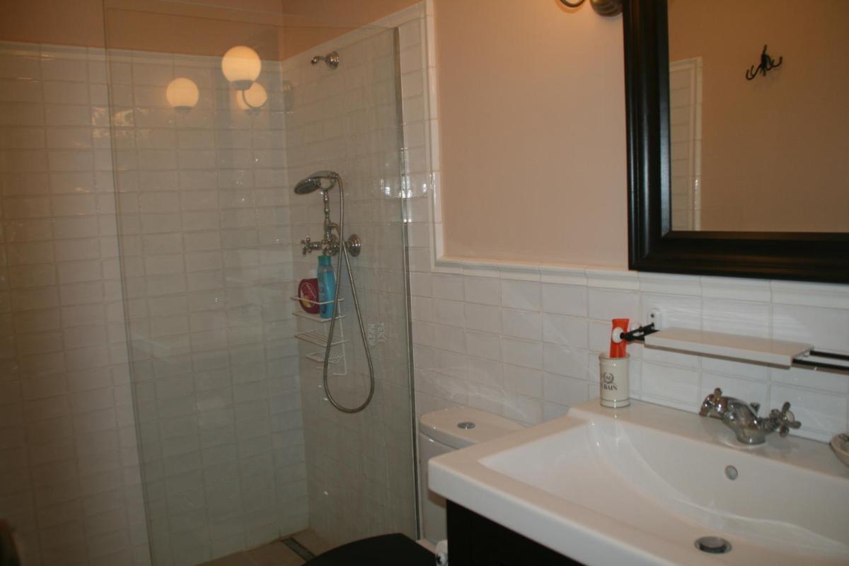 B&B Sallent - Housity