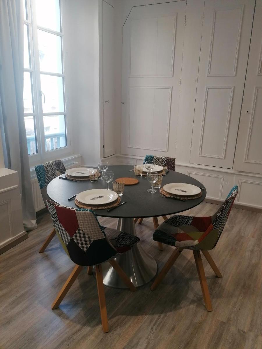 Appartement F2 dans le centre historique - Housity