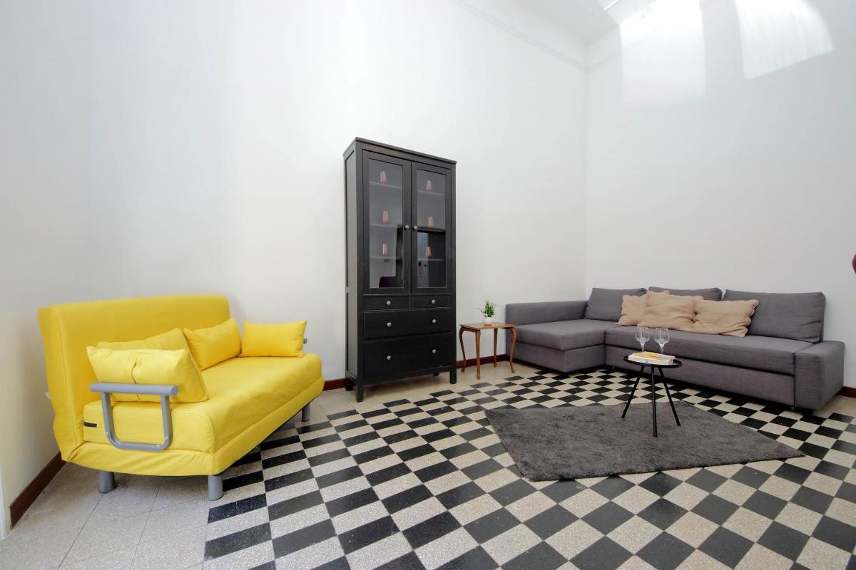 4BNB - Quiriti Delightful Apartment - Housity