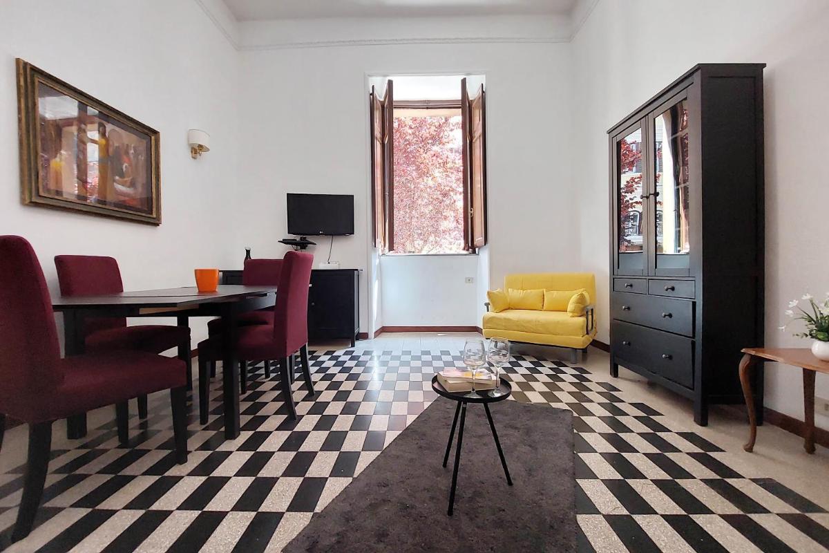 4BNB - Quiriti Delightful Apartment - Housity