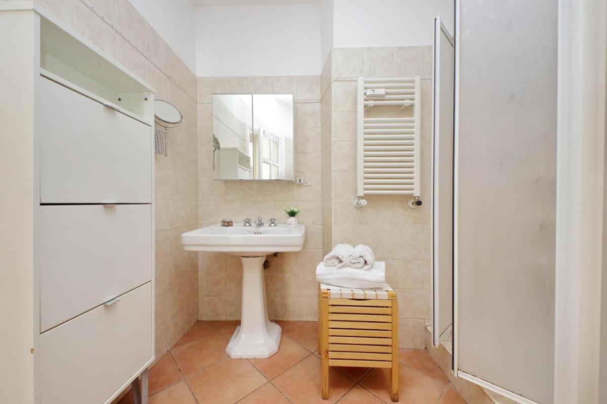 4BNB - Quiriti Delightful Apartment - Housity