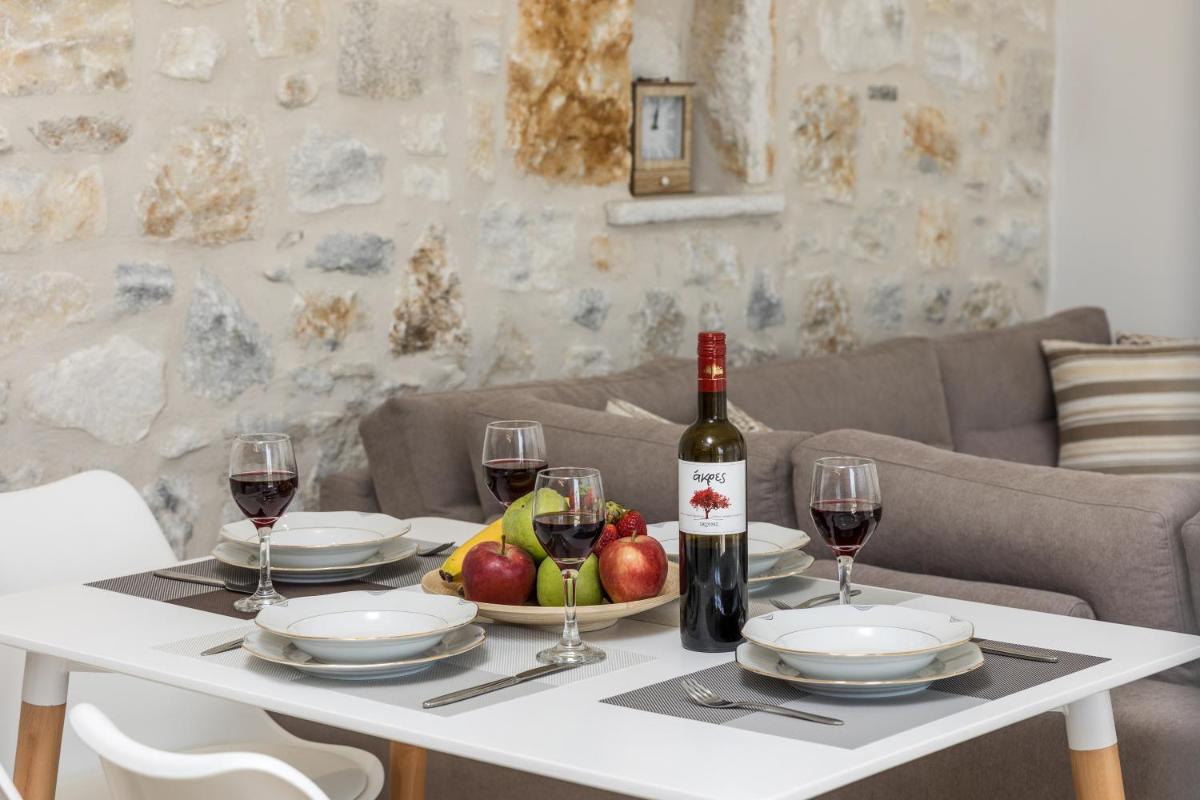 The Stone House Naxos - Housity