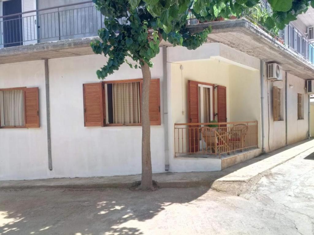Suitetrails - house in Nafpaktos