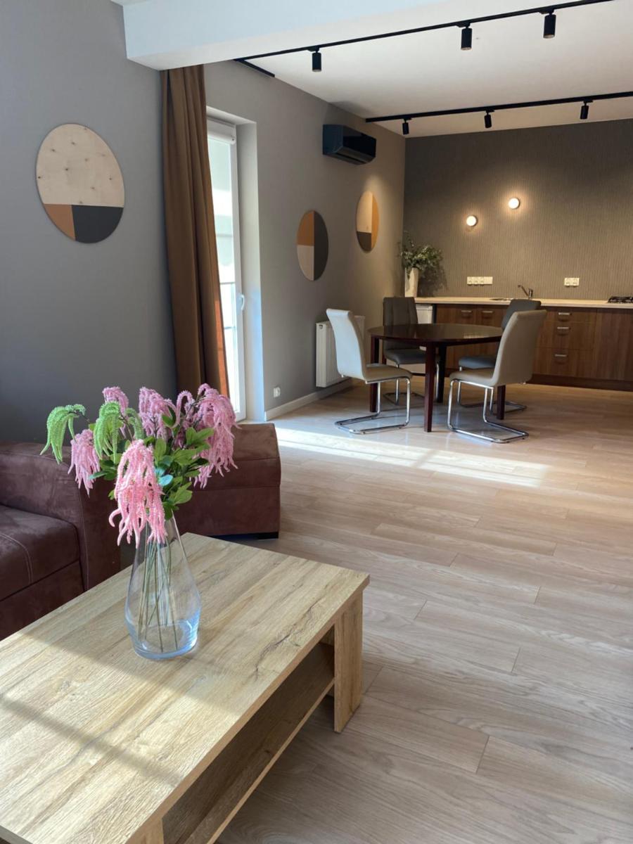 Apartament Caminski Dębowa - Housity