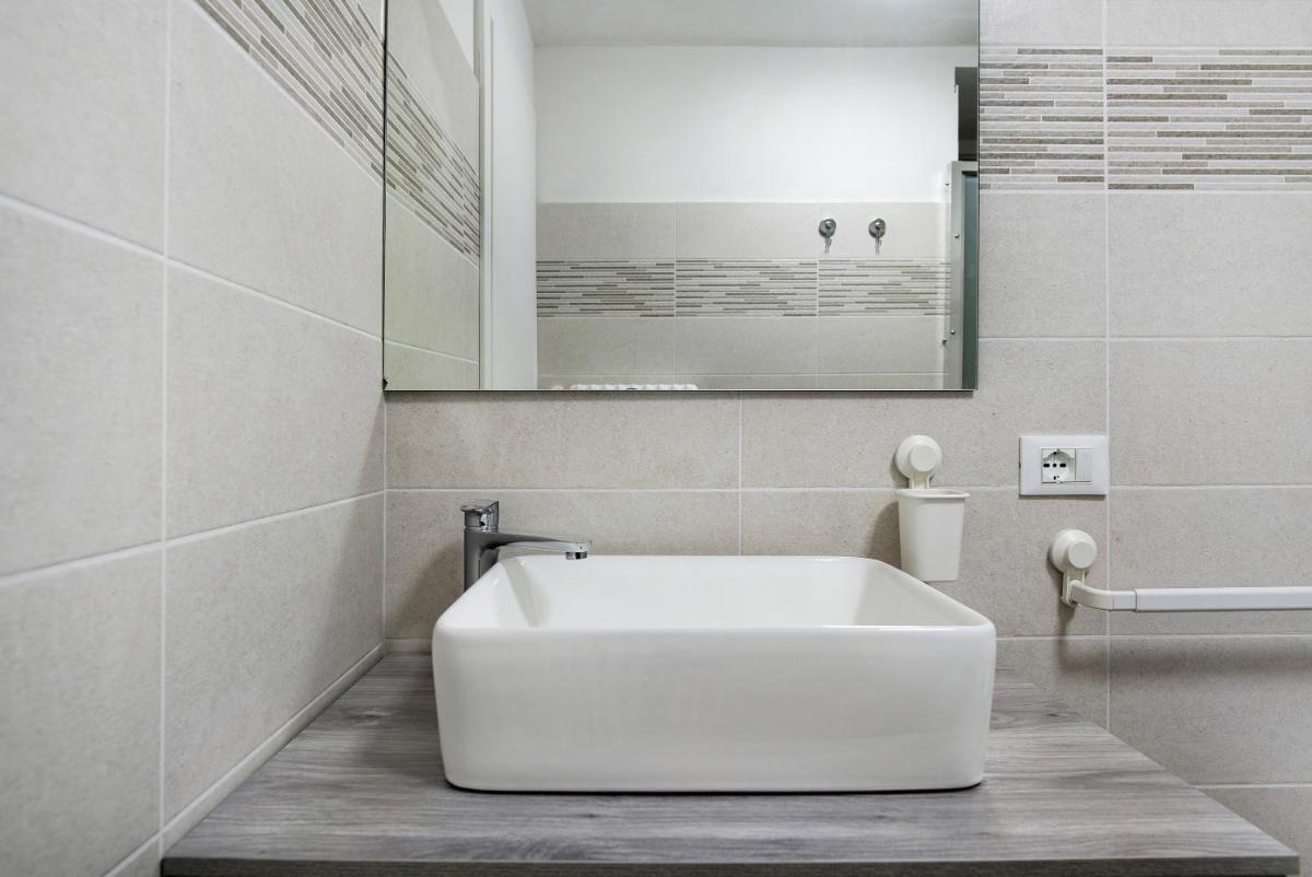 Lago Delle Piazze - Housity