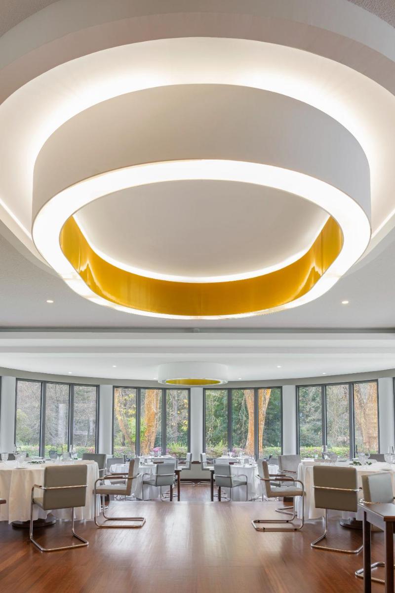 Uma área de estar em Terra Nostra Garden Hotel