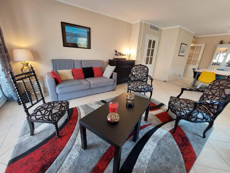 Appartement T3 agréable, proche centre et plage. - Housity