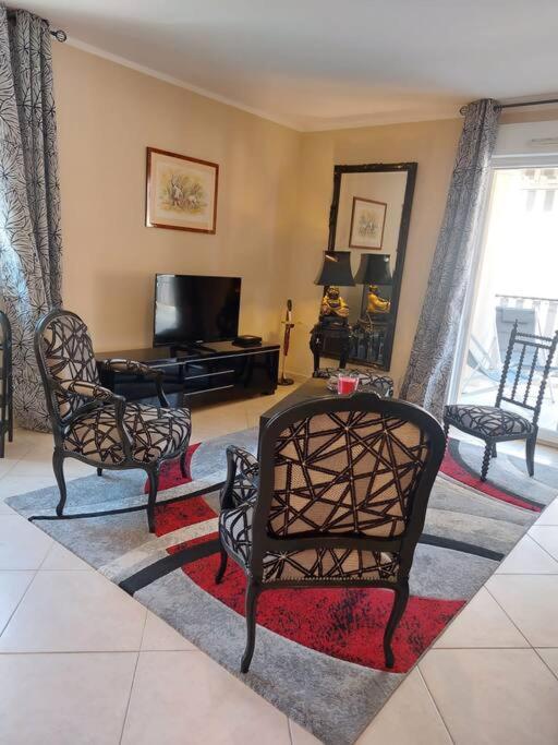 Appartement T3 agréable, proche centre et plage. - Housity