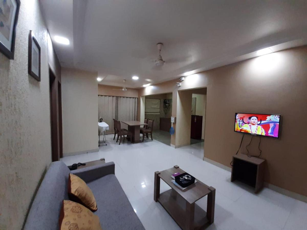 MAXXVALUE - SERVICE APARTMENT MAROL - Housity