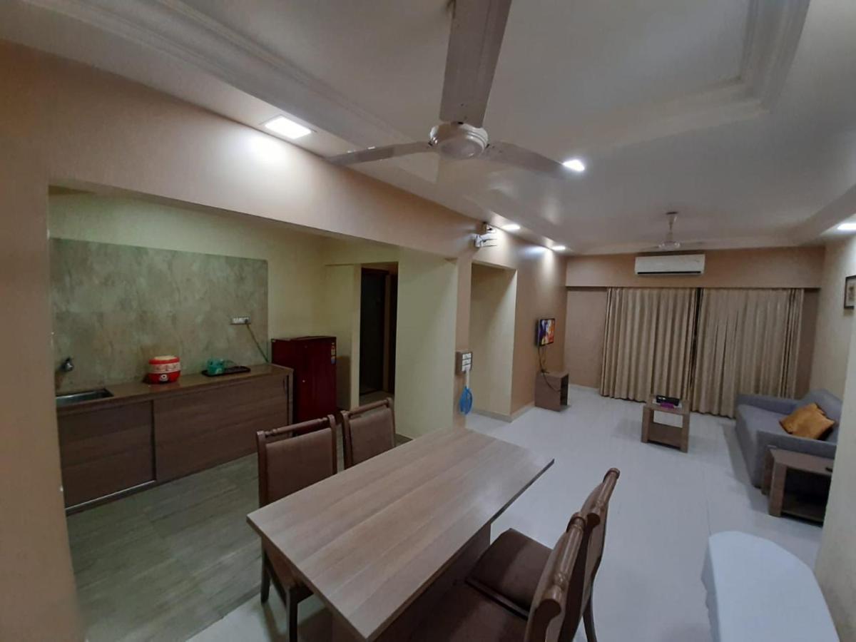 MAXXVALUE - SERVICE APARTMENT MAROL - Housity