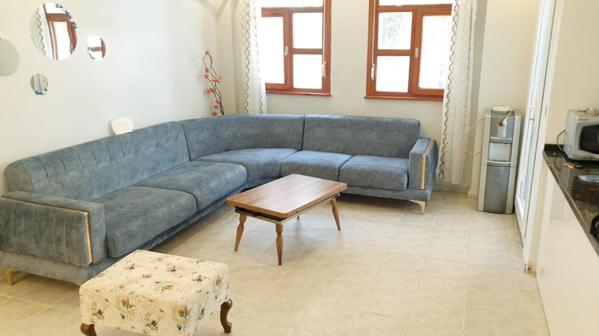 Rent JAMA 2022-95 - Housity