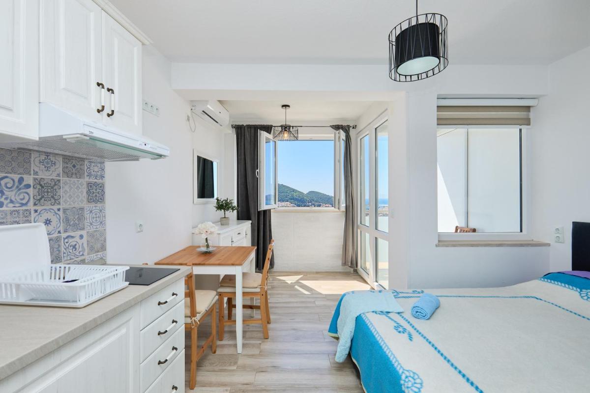 Studio Apartment Tarik - Housity
