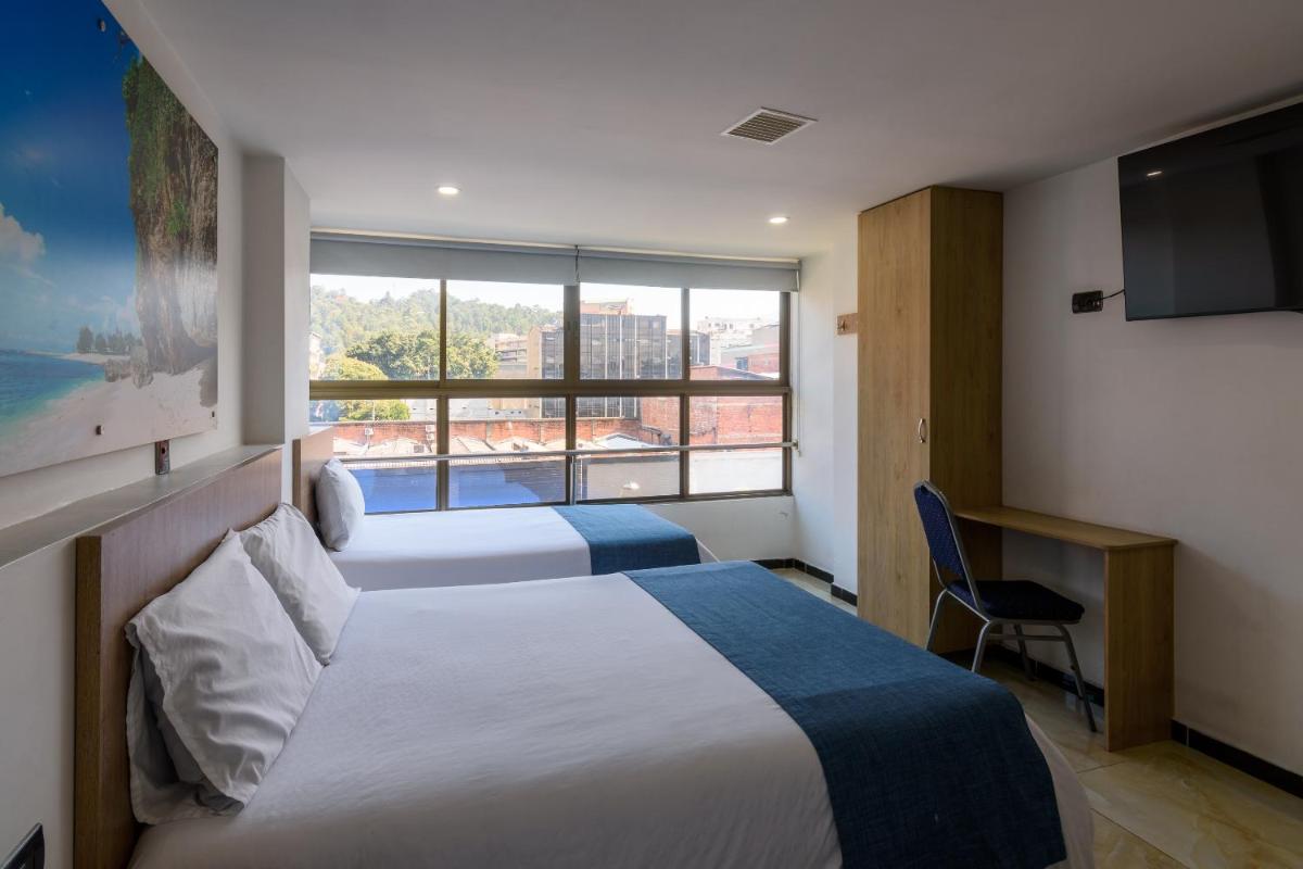 Hotel Med Estadio - Housity