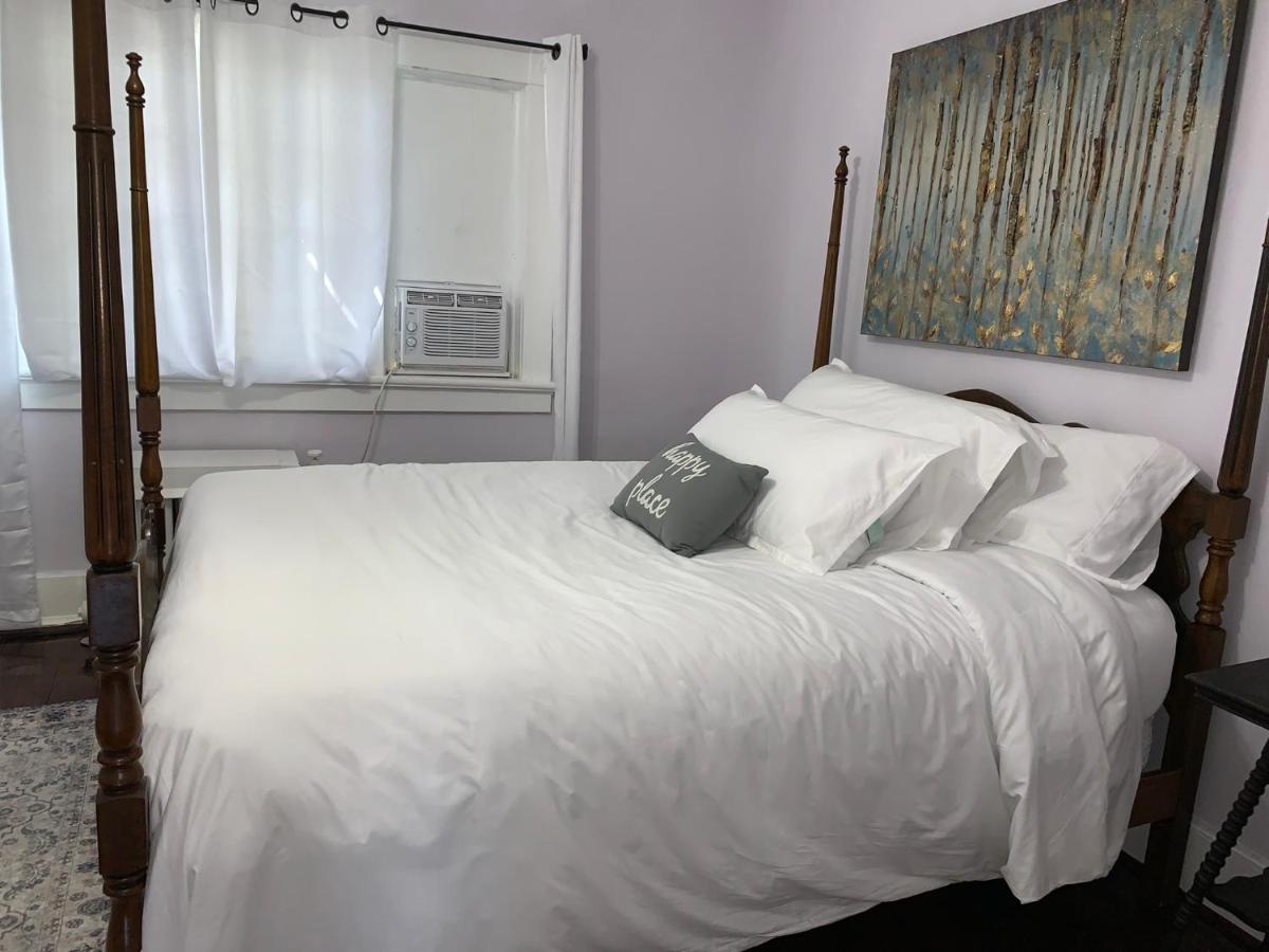 Historical District 2BDRM built in 1910 - Housity