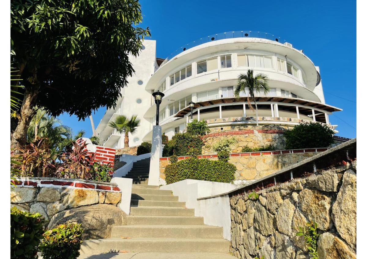 Suite CasaBlanca Grand, la mejor vista de Acapulco - Housity