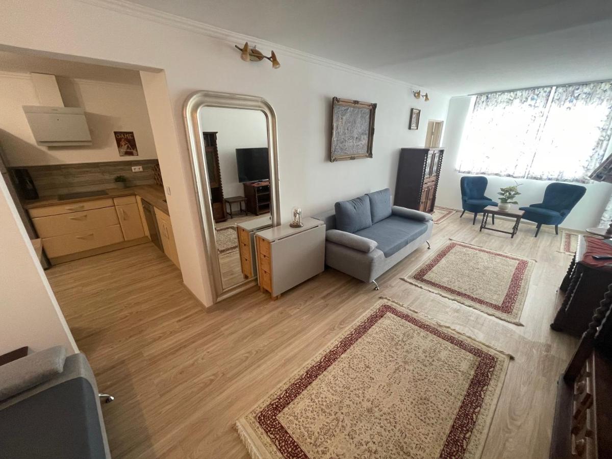 Cadet Holiday Apartman Ezüstpart Siófok - Housity