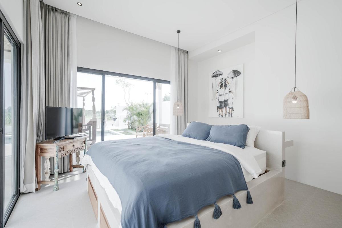 Kayu Kembar Deluxe Villa - Housity