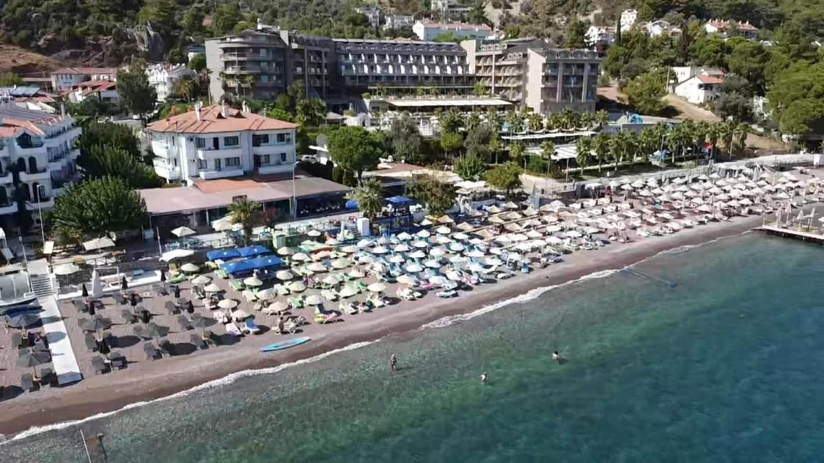 Oba 09 restaurant-motel-beach - Housity