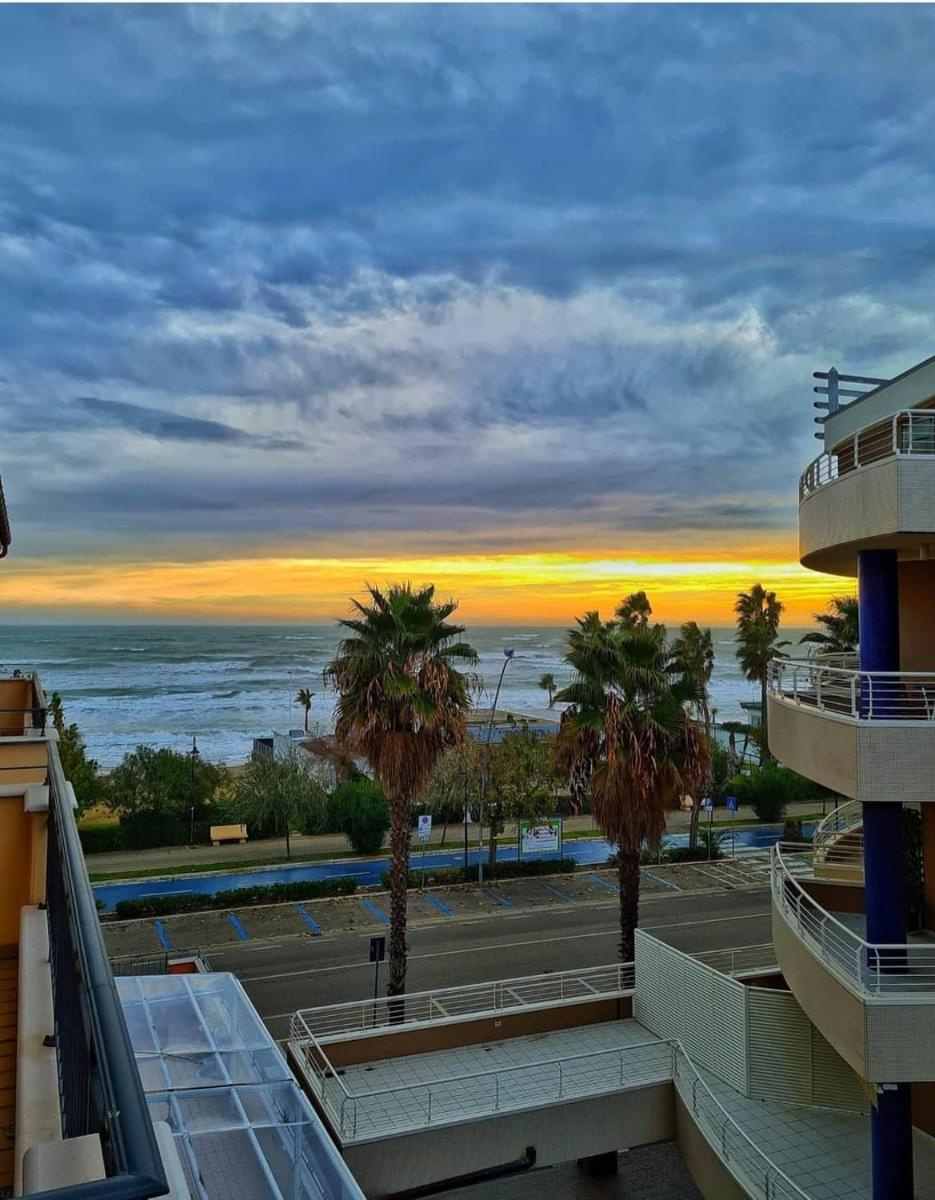 Suitetrails - Alba Seaside Apartment