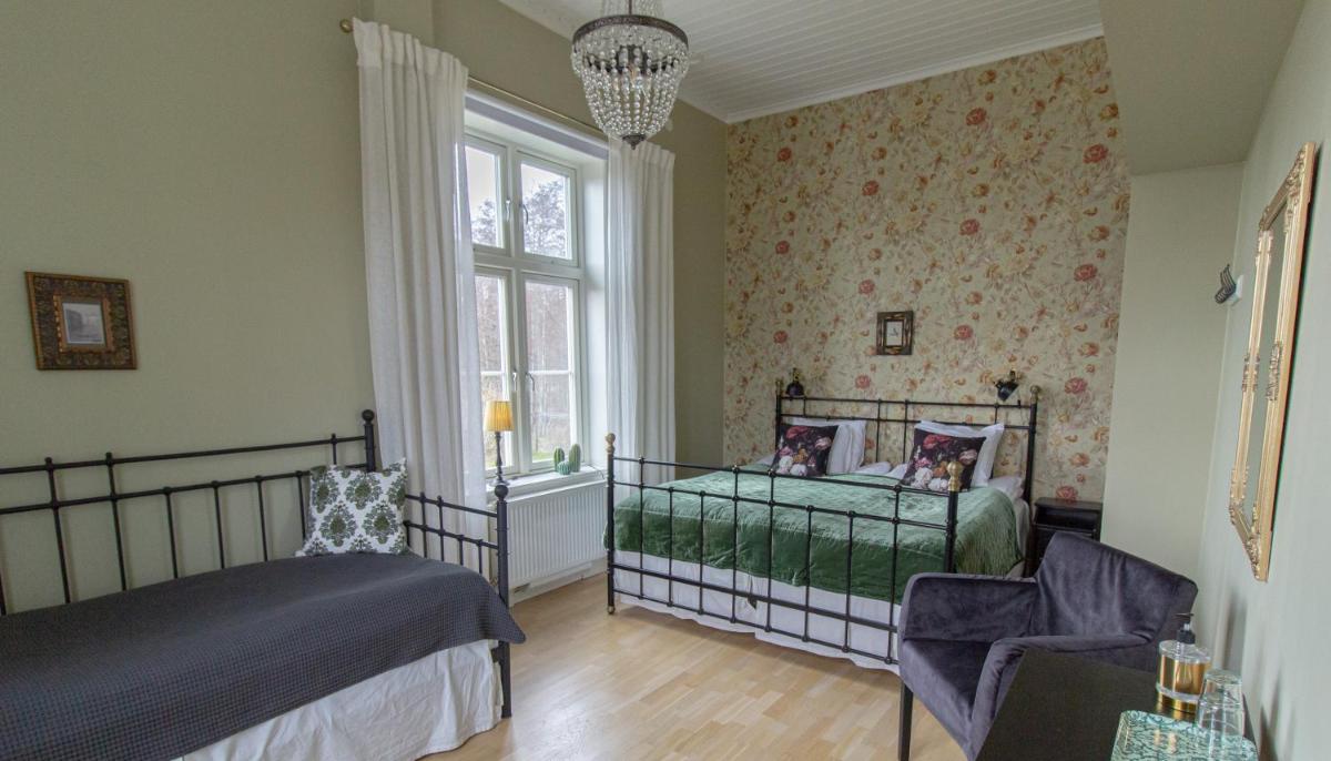 Rosenhill Bed & Breakfast - Housity