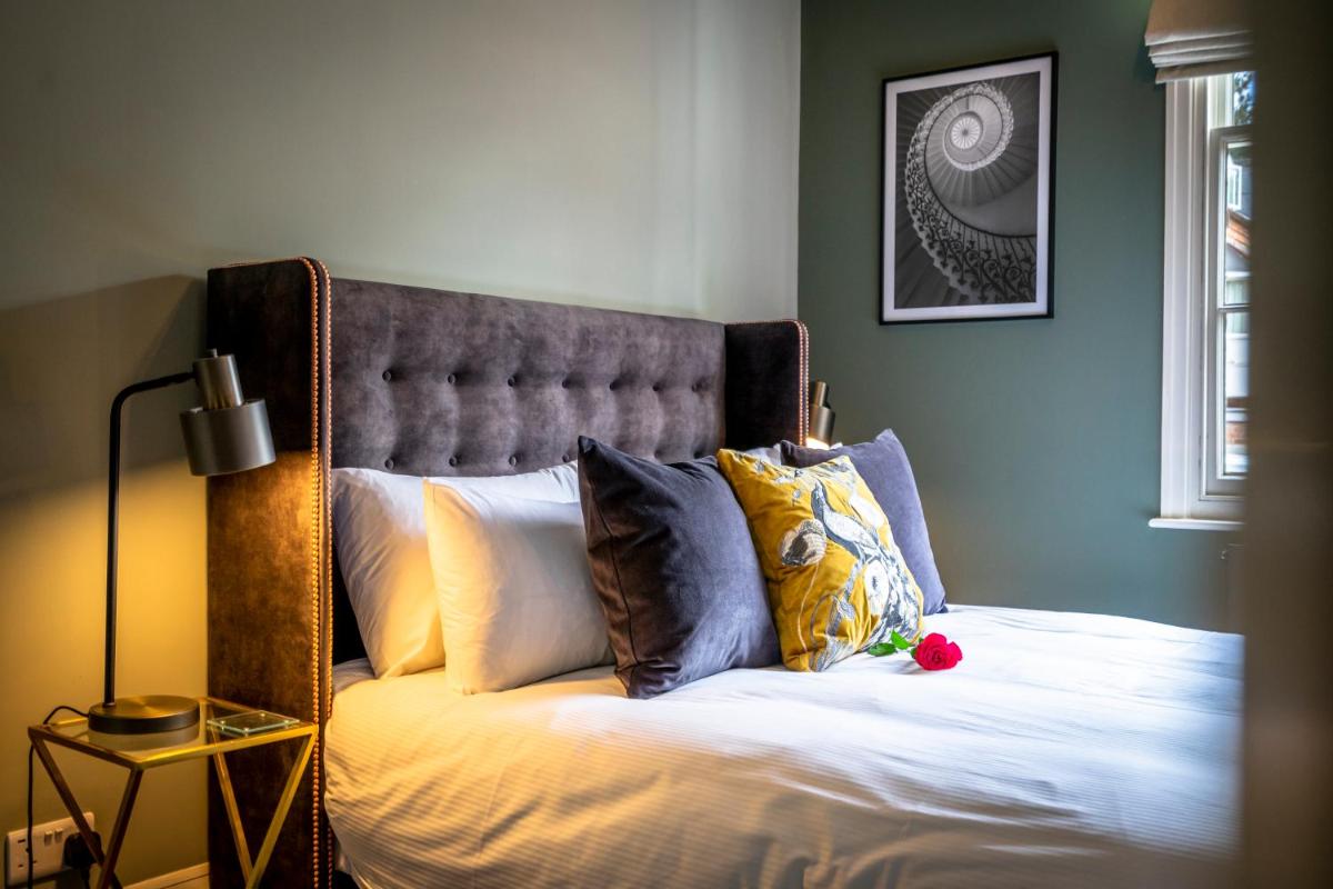 The Chambers at The Dukes Townhouse - Housity