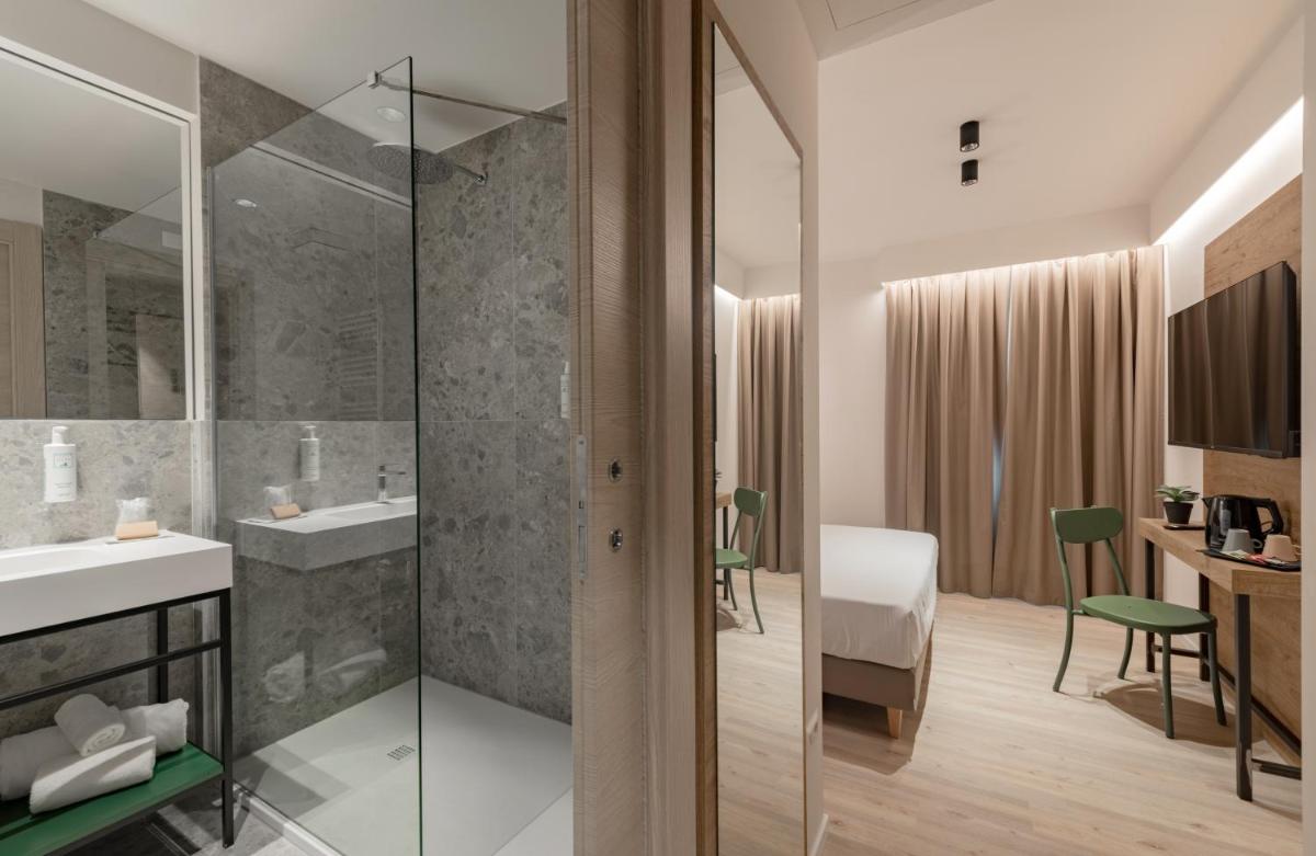 Catignano Hotel Ristorante - Housity