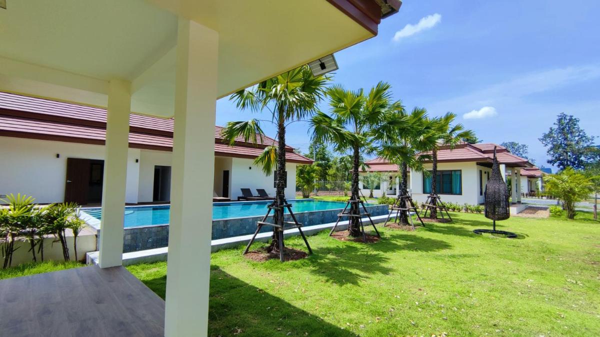 Isan Golf & Adventure Hotel - Housity