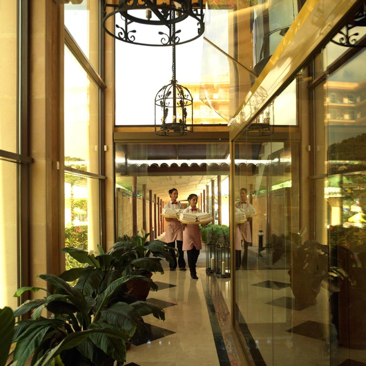 Clientes alojados en Luna Park Hotel Yoga & Spa