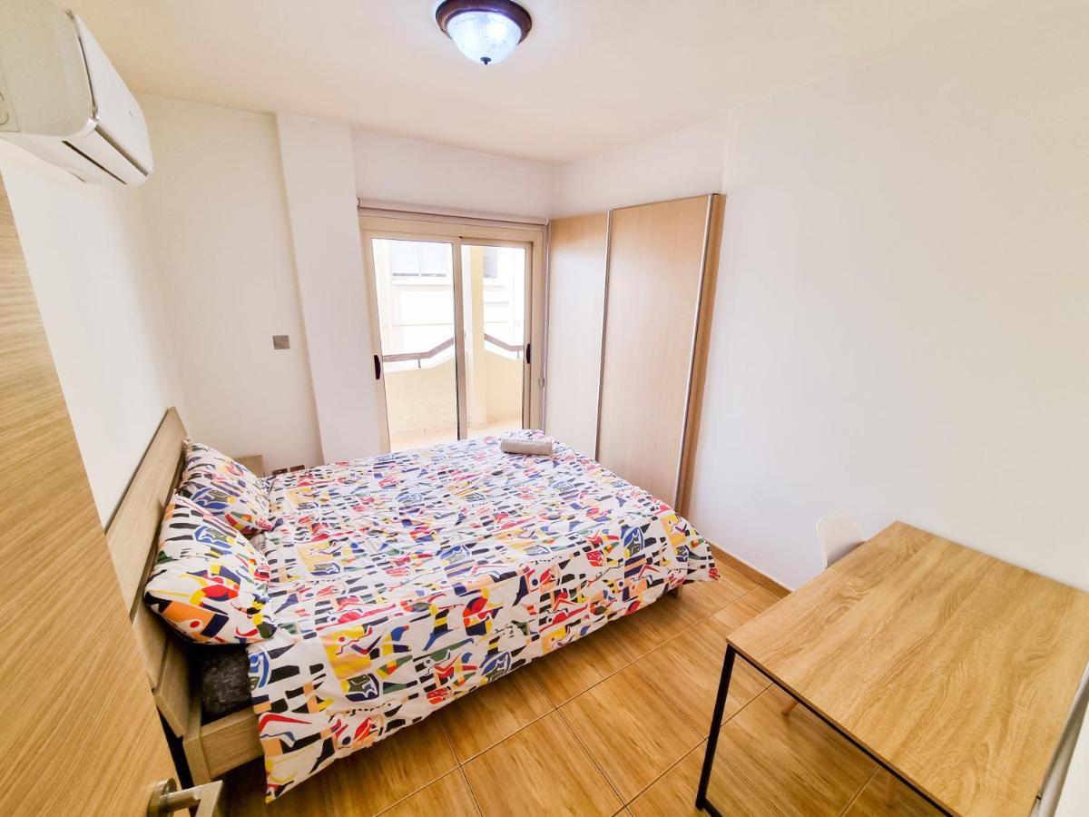 Sunbay City Rooms - Housity