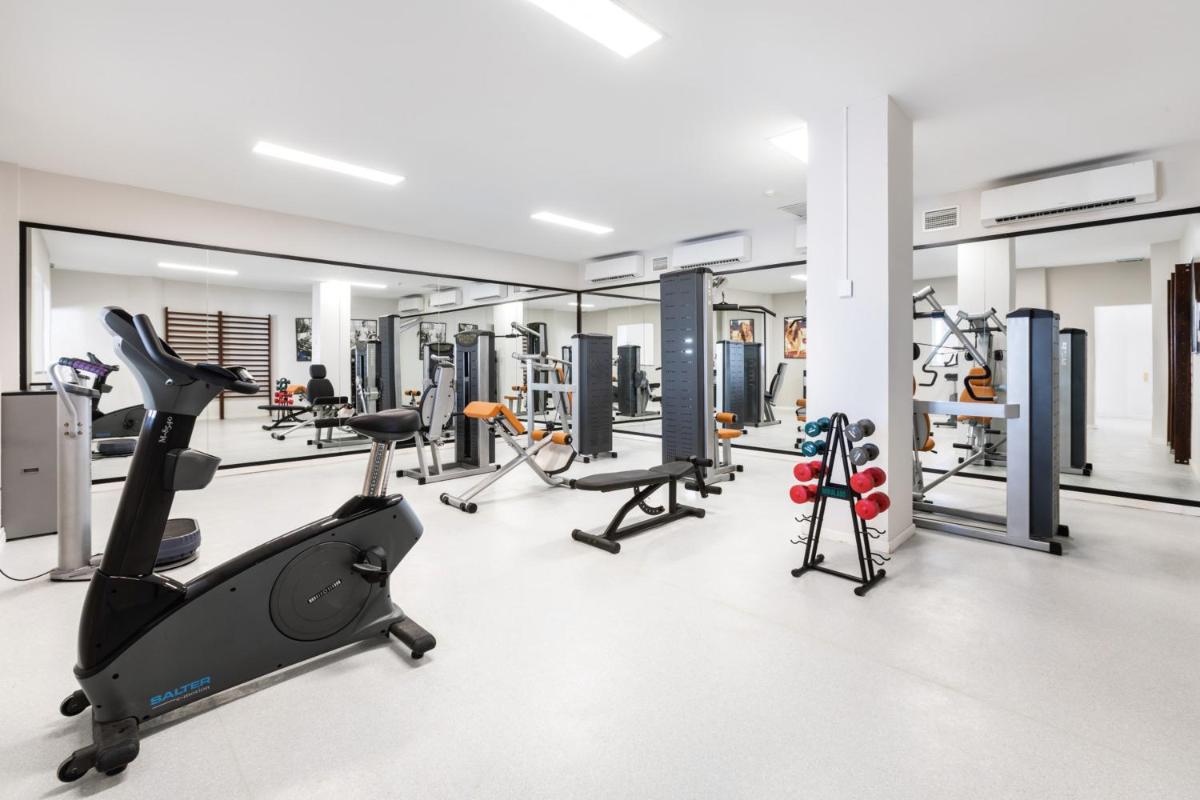 O centro de fitness e/ou as comodidades de fitness de Hotel Riu Madeira - All Inclusive