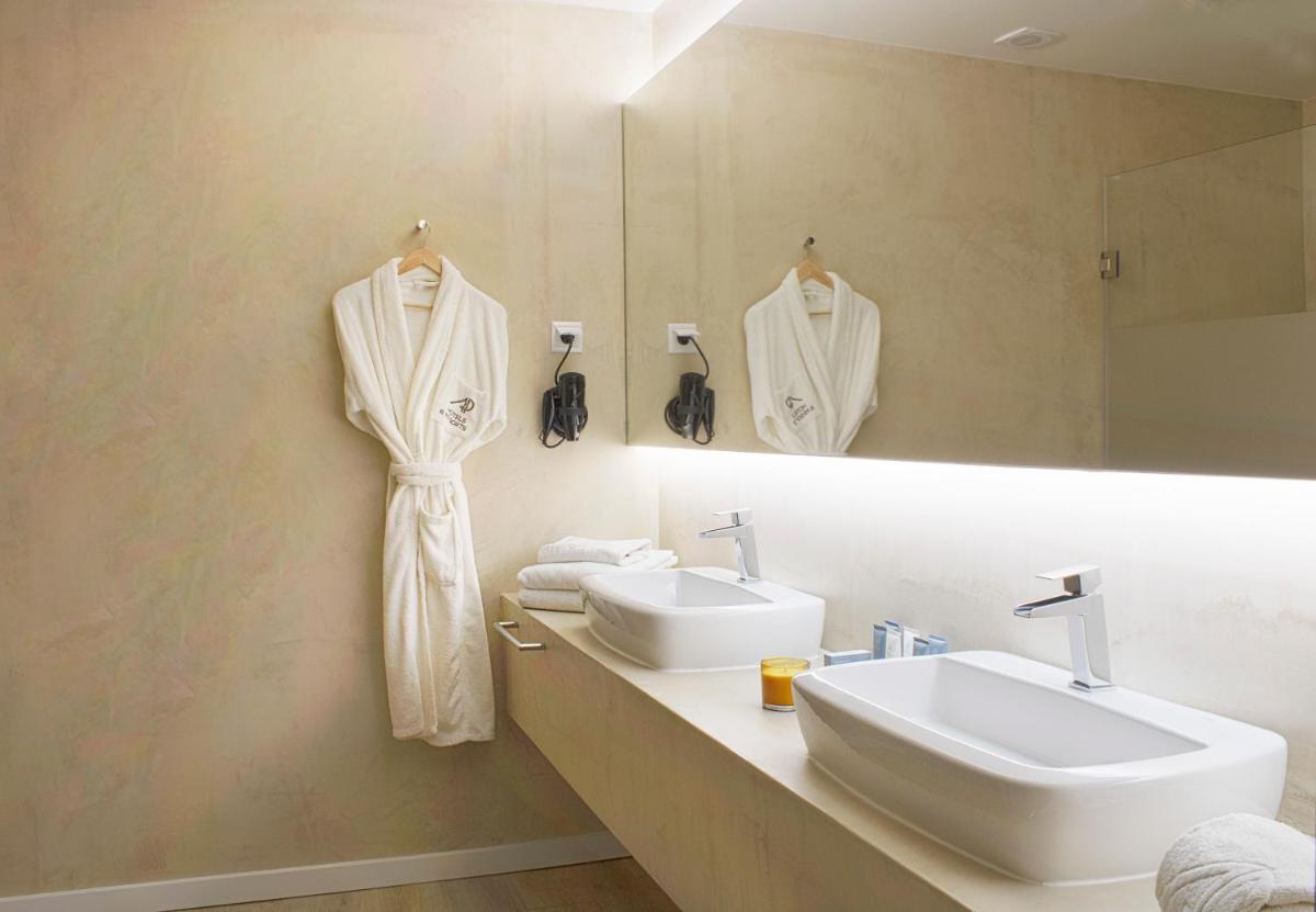 Uma casa de banho em AP Maria Nova Lounge - Adults Friendly
