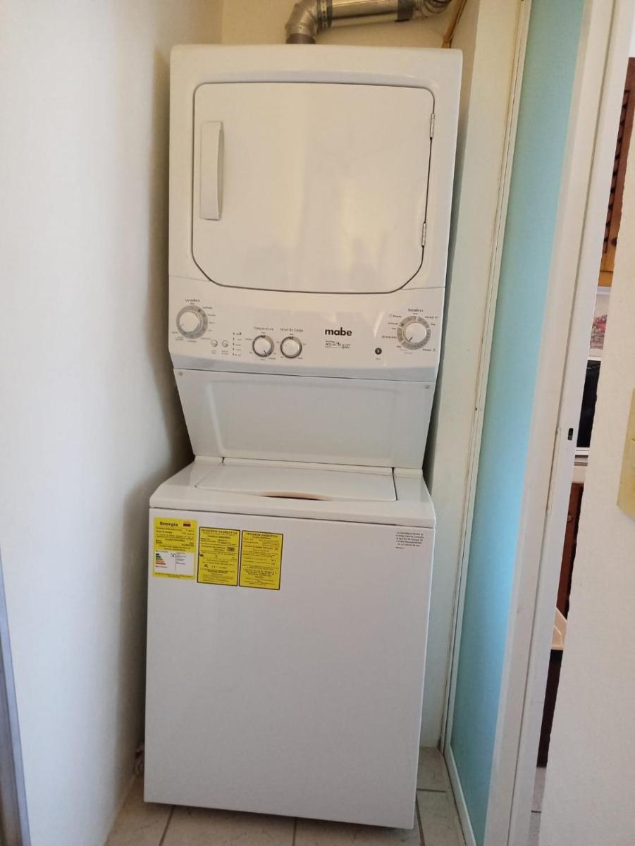 nice condominium with lots of amenities - Housity