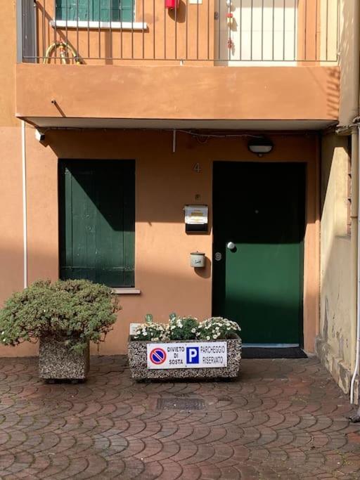 center Mestre 15 minutes from Venice, parking Bellini - Housity