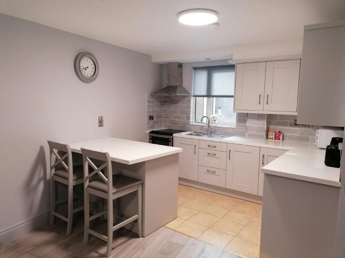 Oak House Apartment - Housity