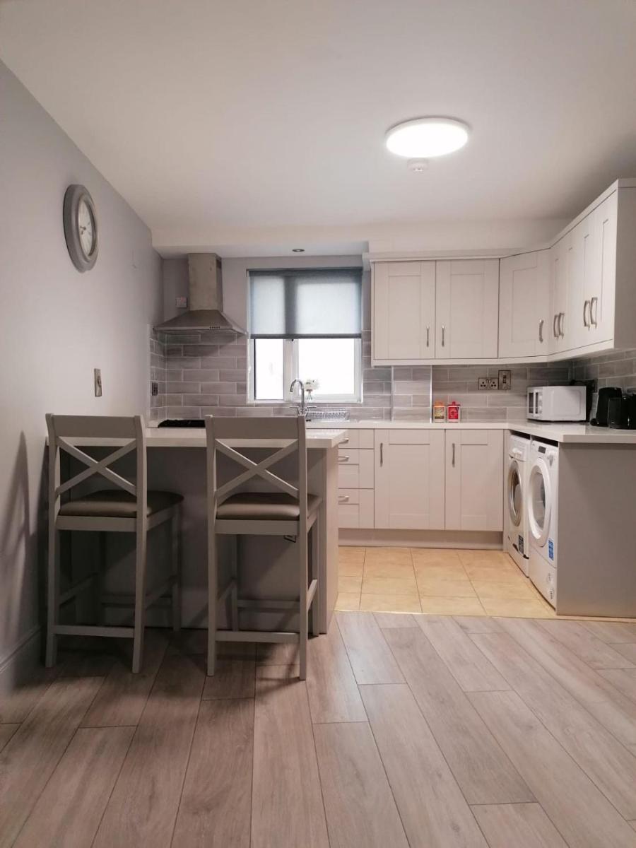 Oak House Apartment - Housity