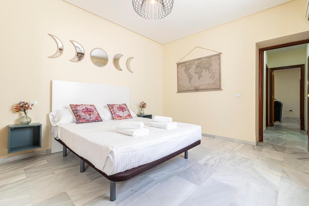 Allo Apartments Caballeros I Centro 2 Habitaciones - Housity