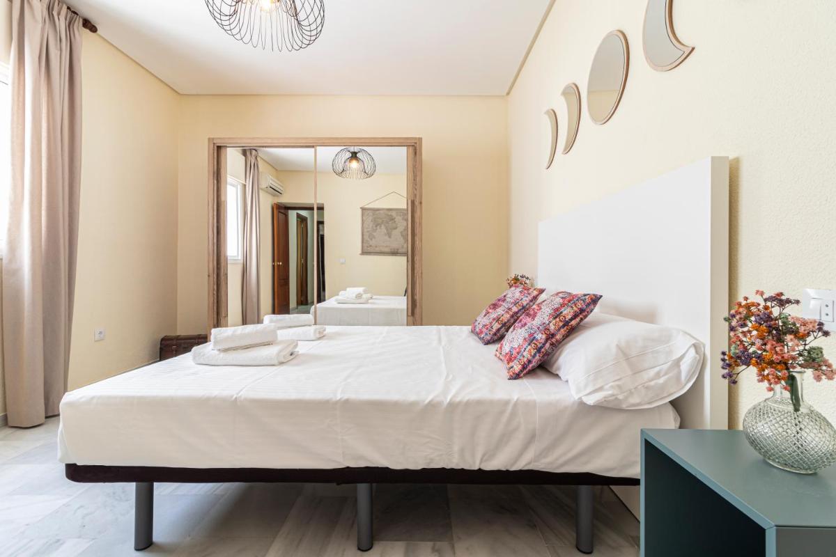 Allo Apartments Caballeros I Centro 2 Habitaciones - Housity