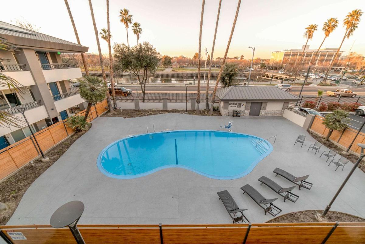 Studio 6 Suites Stockton, CA Waterfront - Housity