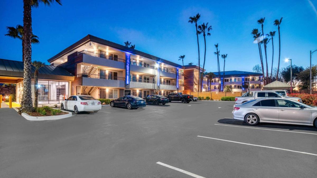 Studio 6 Suites Stockton, CA Waterfront - Housity
