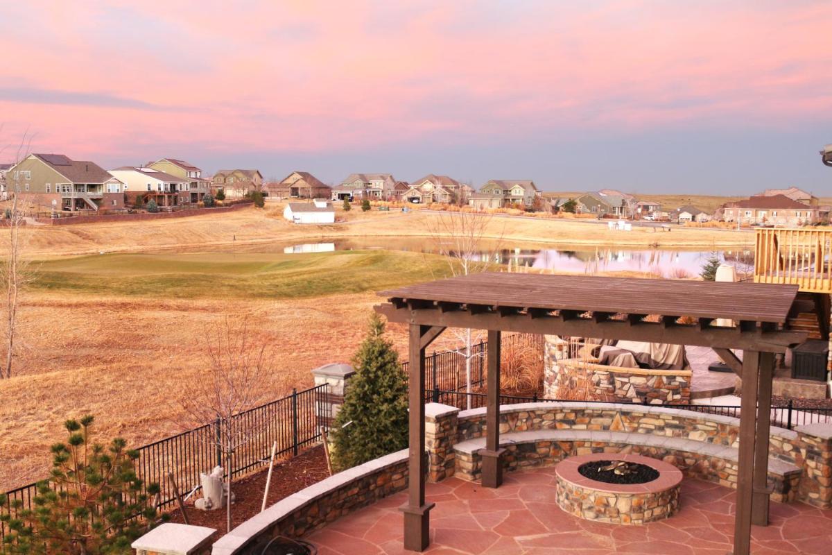 Luxurious 7BR home+Stunning Golf course lake views - Housity