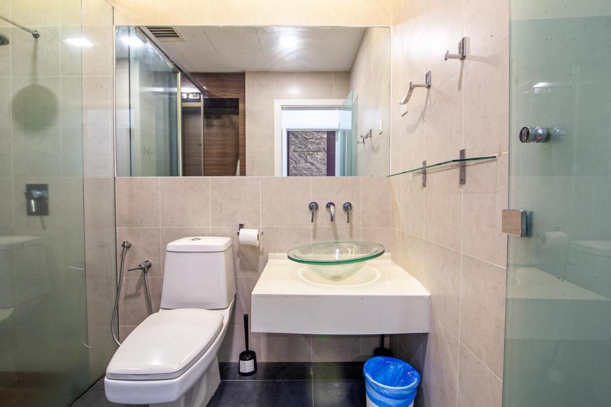 Mayang Court By Plush - Housity