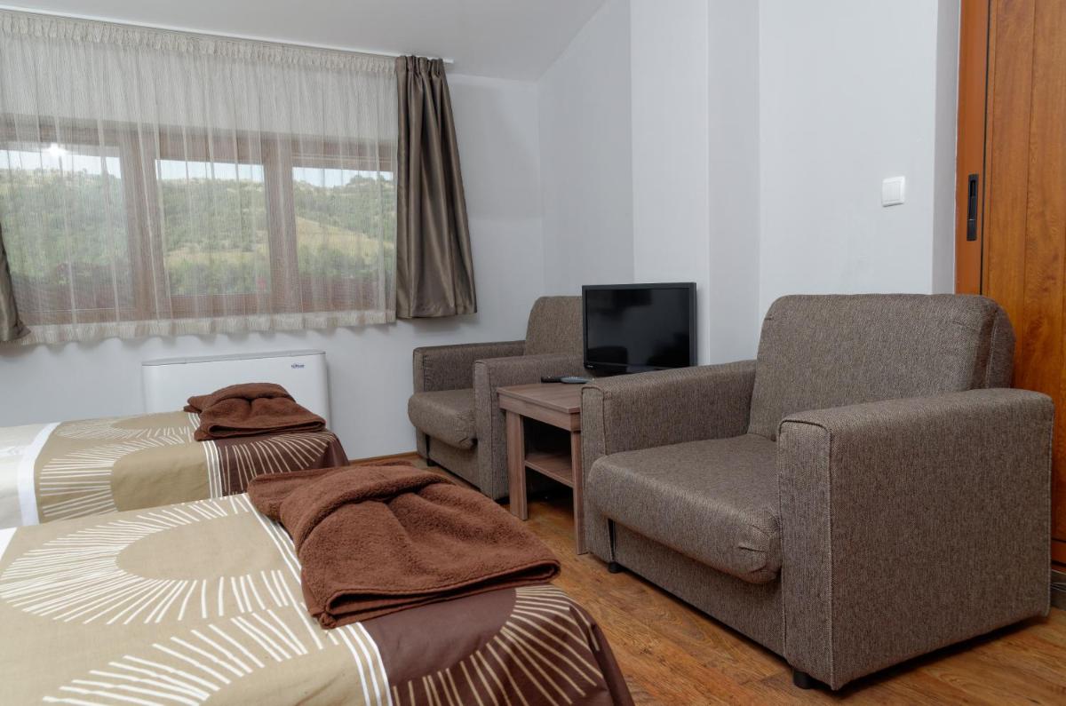Alpine Garden Hotel (Trayanovi Dvori) - Hizvo