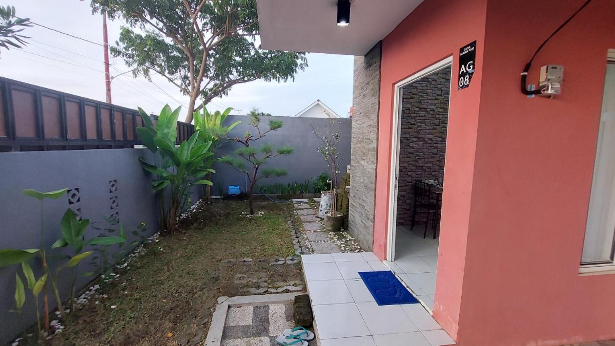 Suitetrails - Griya Guest House