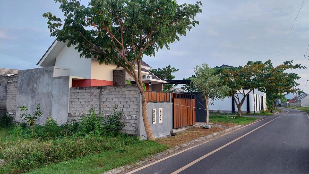 Suitetrails - Griya Guest House