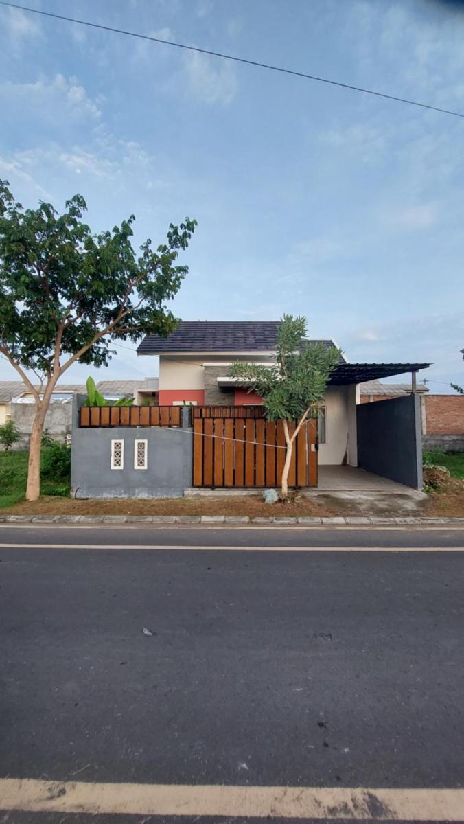 Suitetrails - Griya Guest House