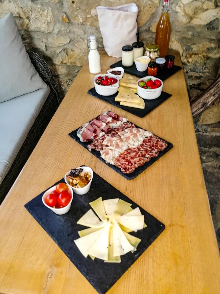 Apartment VILLA IRENA Great For a Family Holiday With Free Parking And EV Station - Housity