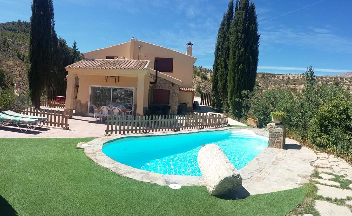 CORTIJO LA ERA, CASTRIL, GRANADA - Housity