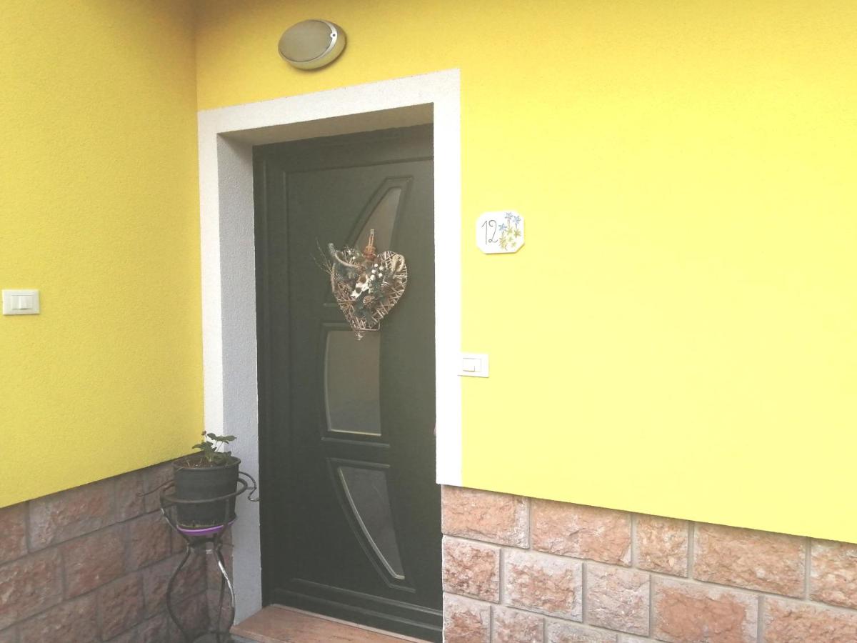 RESIDENZE DOLOMITICHE la casa gialla - Housity